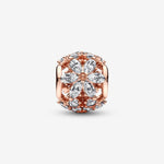 Pandora Sparkling Herbarium Cluster Round Charm